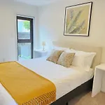 The Luxe Hidden Gem Villa In Auckland Heart - 3 Bedrooms Near Newmarket Westfieldmall