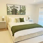 The Luxe Hidden Gem Villa In Auckland Heart - 3 Bedrooms Near Newmarket Westfieldmall